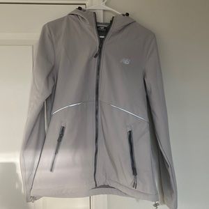 Women’s New Balance fleece lined windbreaker jacket